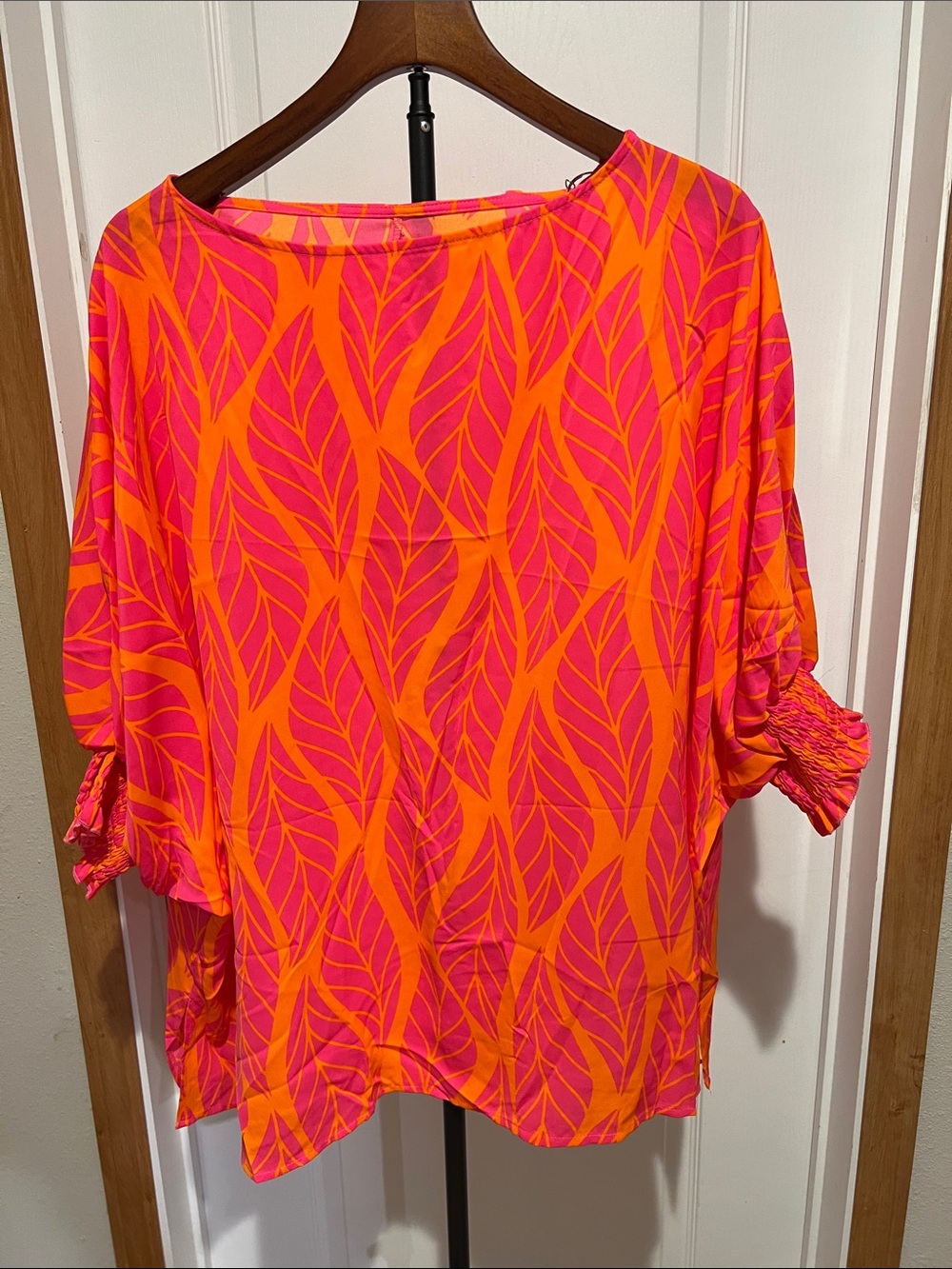 Bright Pink & Orange Leaf-Print Women's Blouse